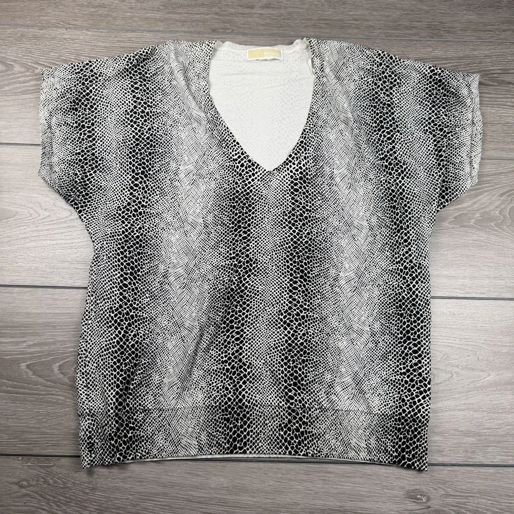Michael Kors Women's V Neck Silk Blend Snake Skin Print Top Black Grey Large